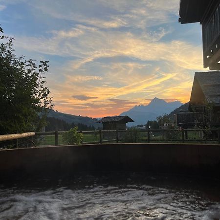 Le Chalet Du Cret - 8 Pers, Tout Confort Avec Jacuzzi Notre-Dame-de-Bellecombe Bagian luar foto