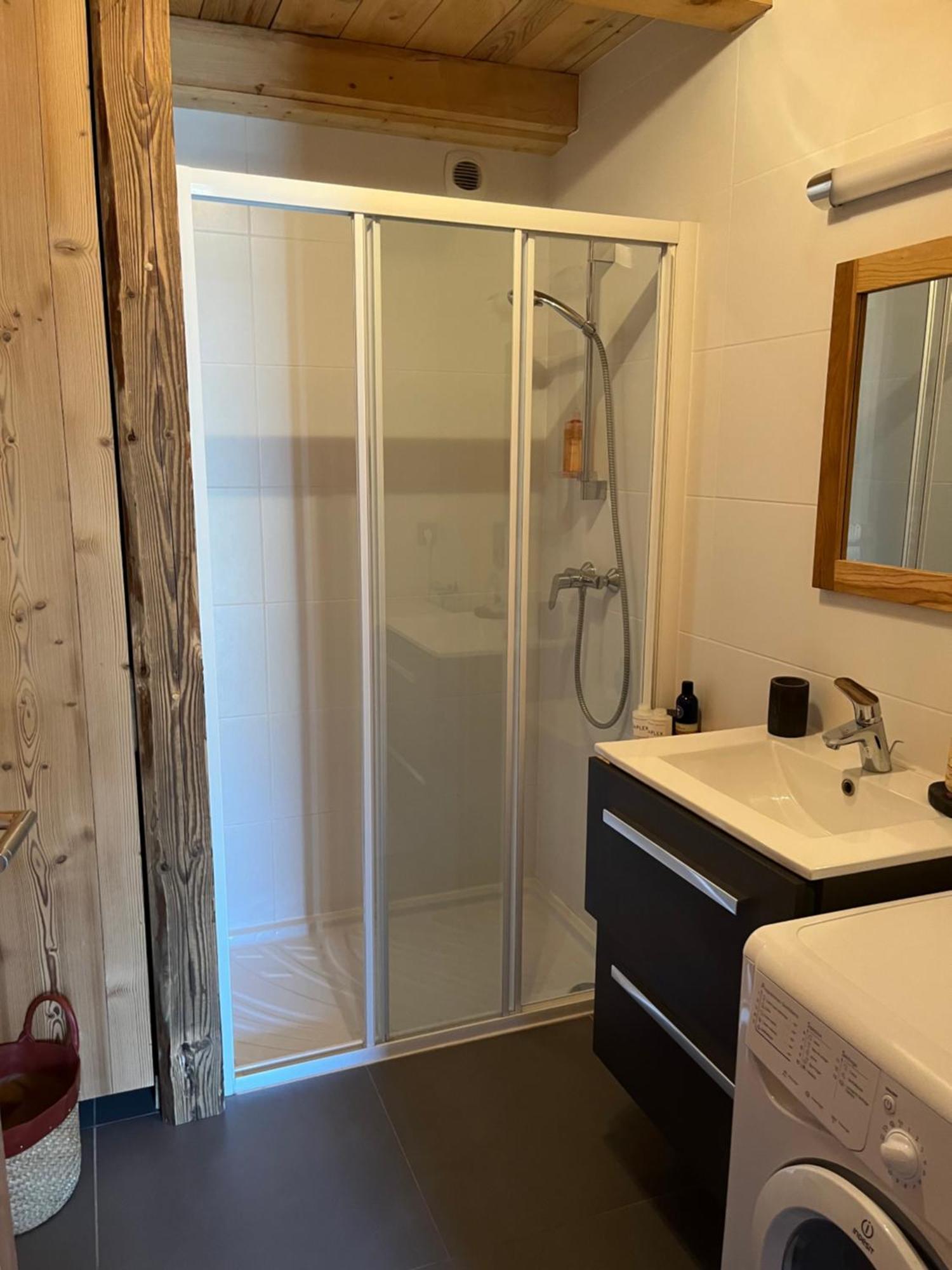 Le Chalet Du Cret - 8 Pers, Tout Confort Avec Jacuzzi Notre-Dame-de-Bellecombe Bagian luar foto